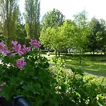 Resort Osrodek Wypoczynkowy Sum *