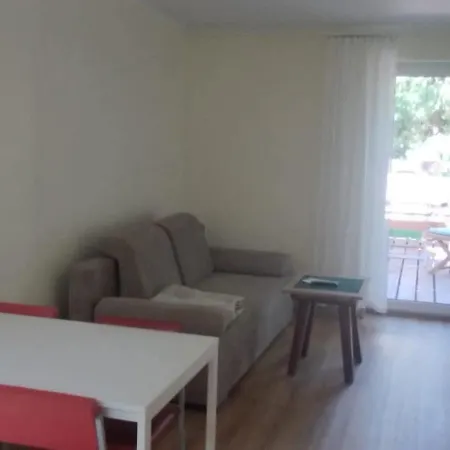 Üdülőközpont Osrodek Wypoczynkowy Sum *